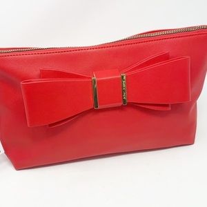 NWOT BETSEY JOHNSON XL BIG BOW WRISTLET/COSMETICS BAG